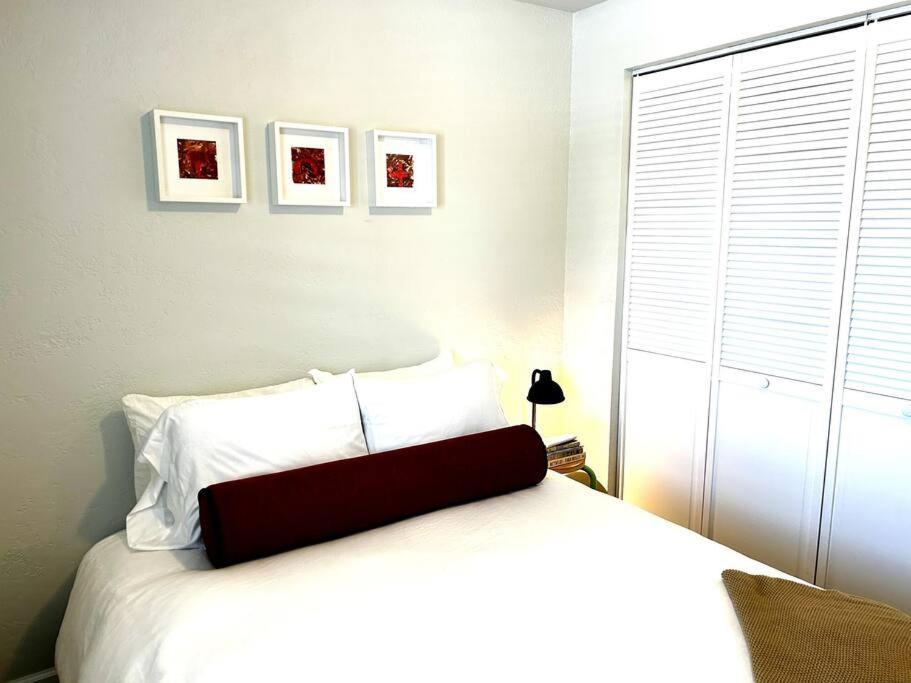 Fully Furnished, Serene Taos House エクステリア 写真